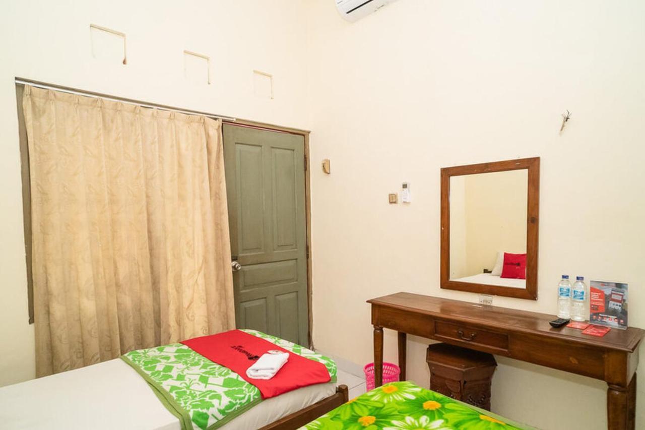 Hotel Reddoorz Near Kampus 3 Uty Yogyakarta Exteriér fotografie